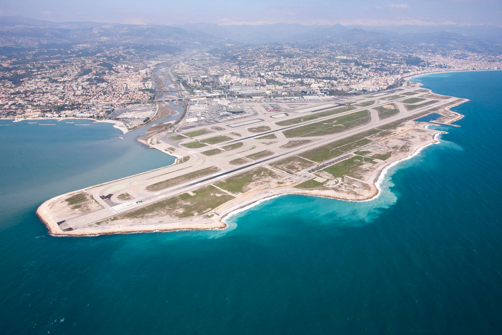 The Ultimate Guide to Nice Côte d'Azur Airport (NCE)