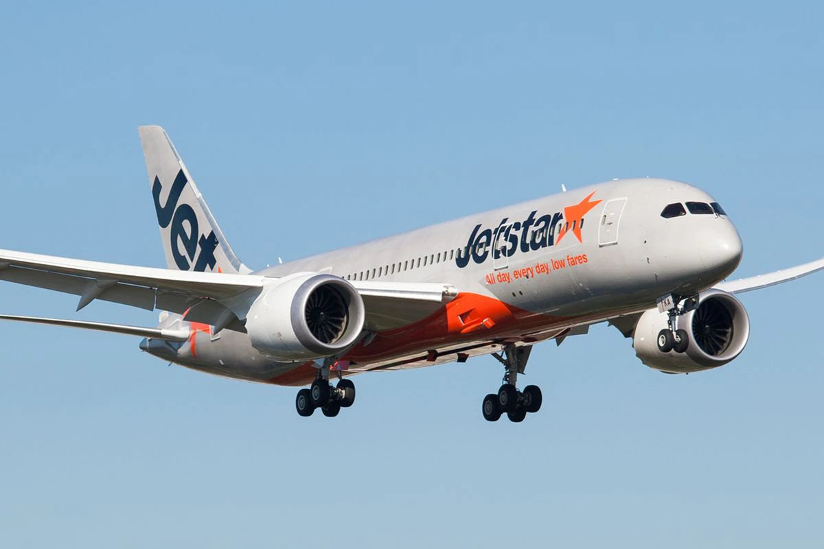 Jetstar Airways: Qantas Frequent Flyer Partnership